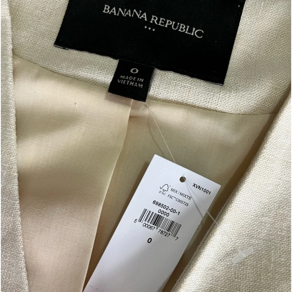 Banana Republic Cream Wrap Jacket - Picture 4 of 12